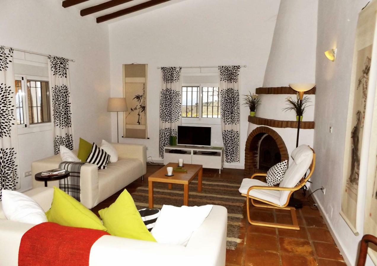 فيلا Casa Siete Arcos Sedella المظهر الخارجي الصورة